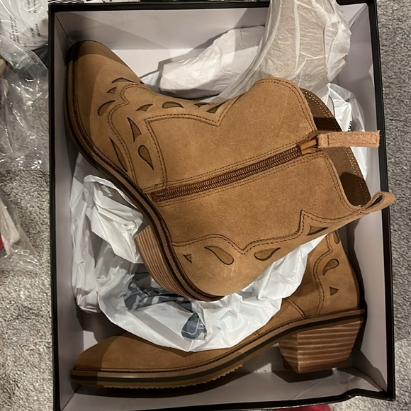 ANTHROPOLOGIE Kelsi Dagger Mocha Cliff Suede Boot8 - Picture 14 of 14